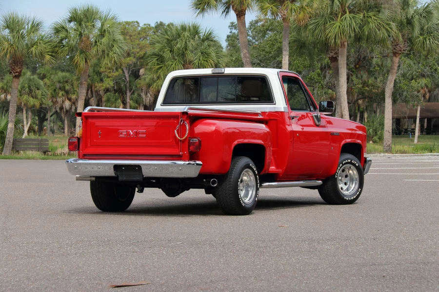 1987 GMC Sierra - Image 3 of 31
