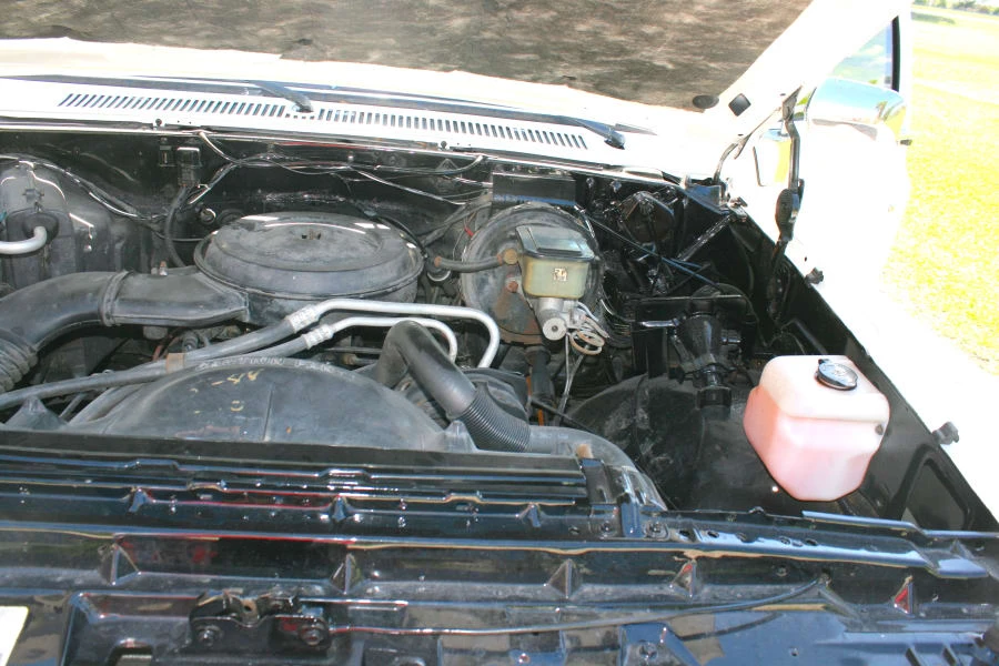 1987 GMC Sierra - Image 26 of 27