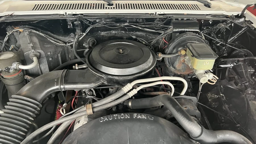 1987 GMC Sierra - Image 23 of 27