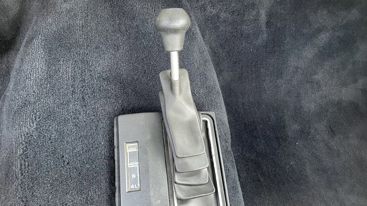 1987 GMC Sierra - Image 8 of 11