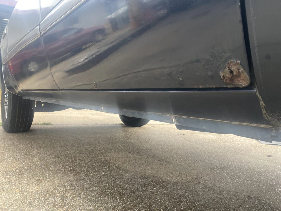 1987 GMC Suburban 7th Gen - Image 31 of 31