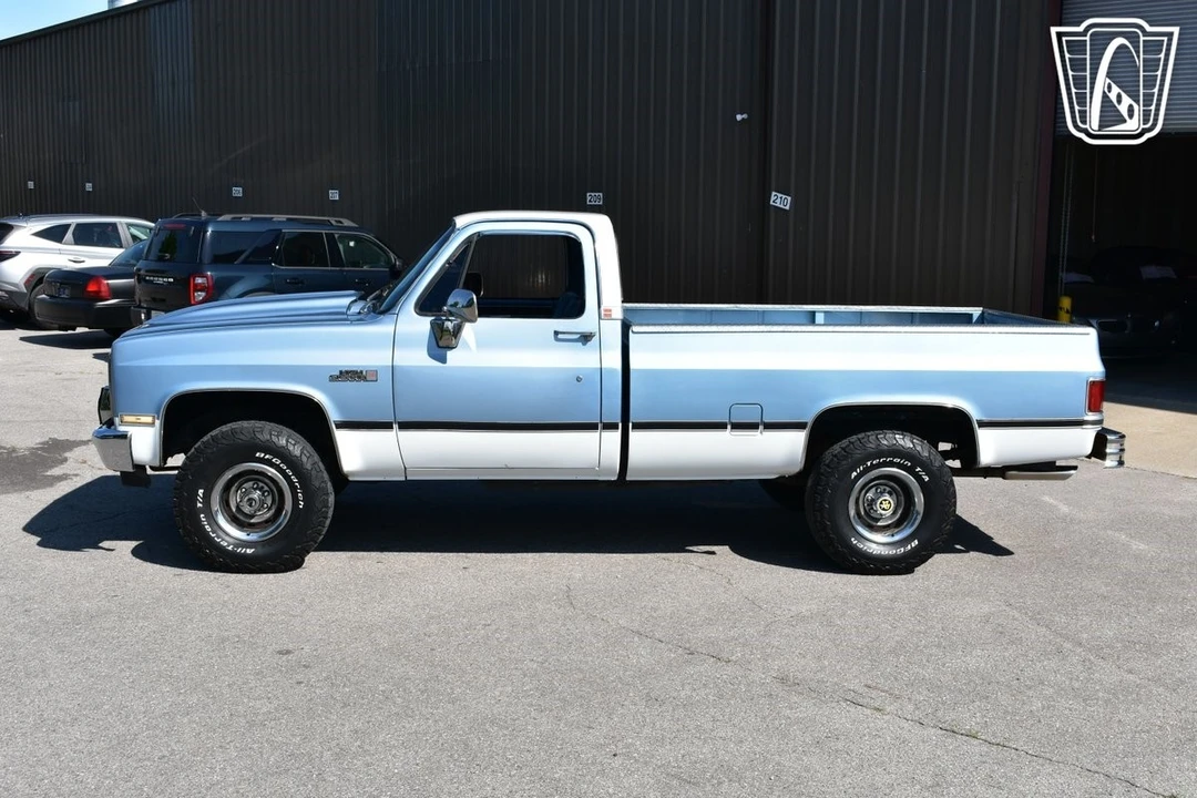 1987 GMC C/K 3rd Gen - Image 8 of 12