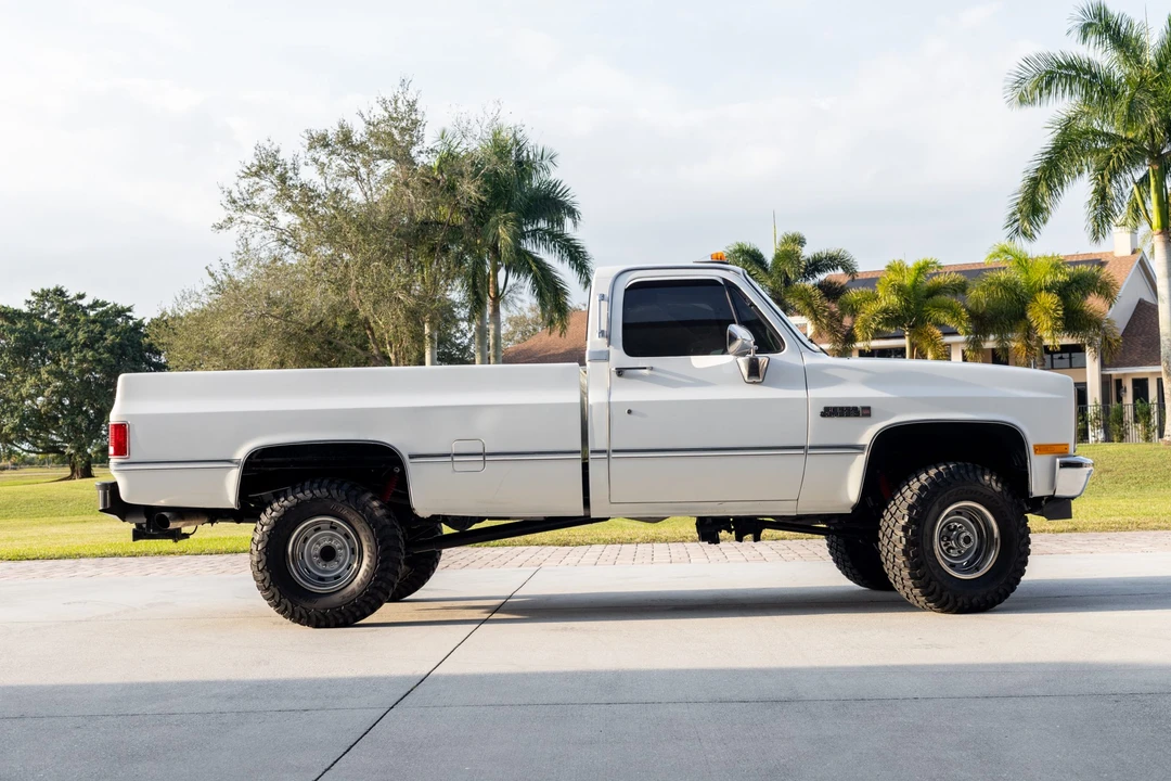 1987 GMC C/K 3rd Gen - Image 13 of 31