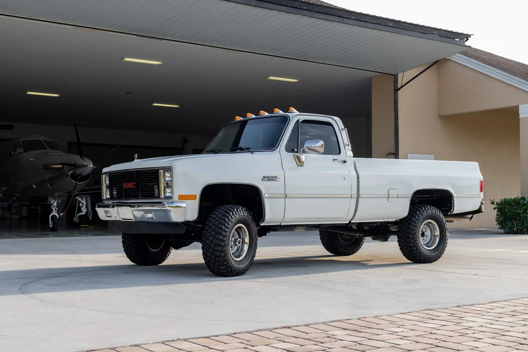 1987 GMC C/K 3rd Gen - Image 3 of 31