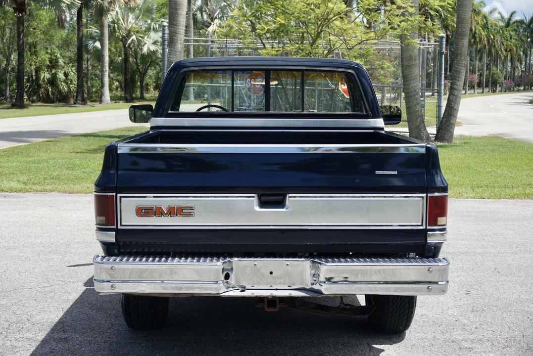 1987 GMC C/K 3rd Gen - Image 8 of 31