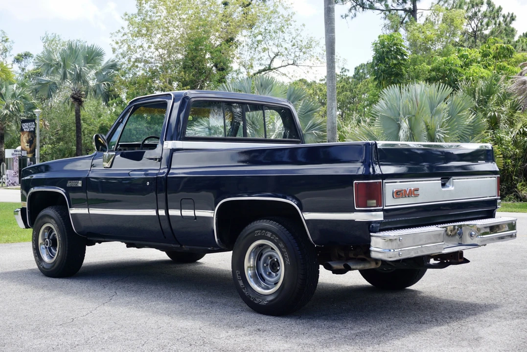 1987 GMC C/K 3rd Gen - Image 7 of 31