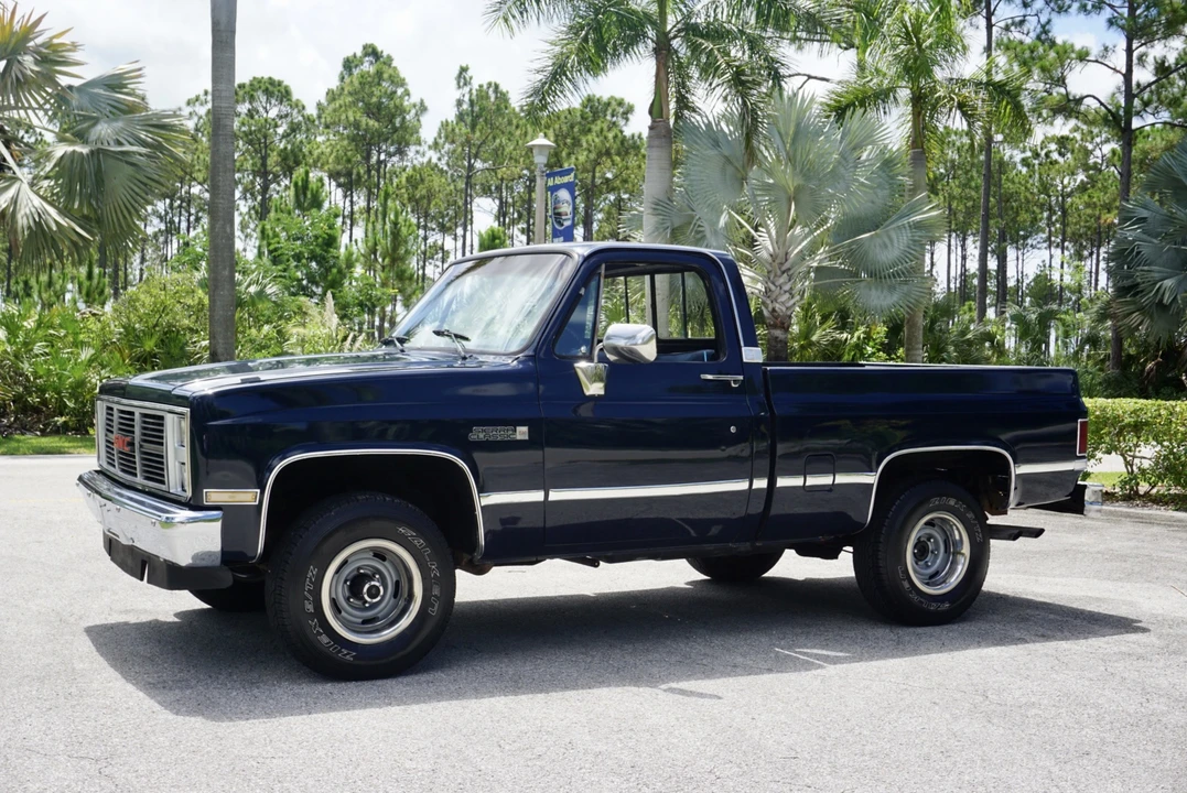 1987 GMC C/K 3rd Gen - Image 4 of 31