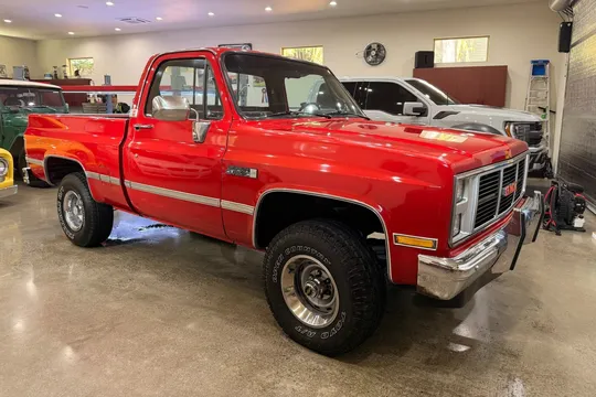 1987 GMC V1500 Sierra Classic 4x4 Pickup