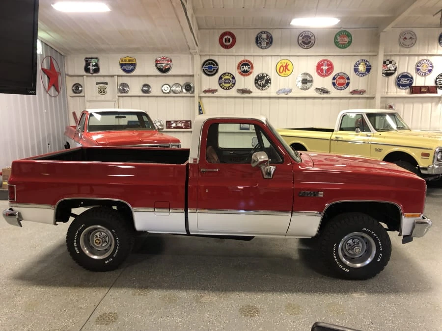 1987 GMC C/K 3rd Gen - Image 5 of 25