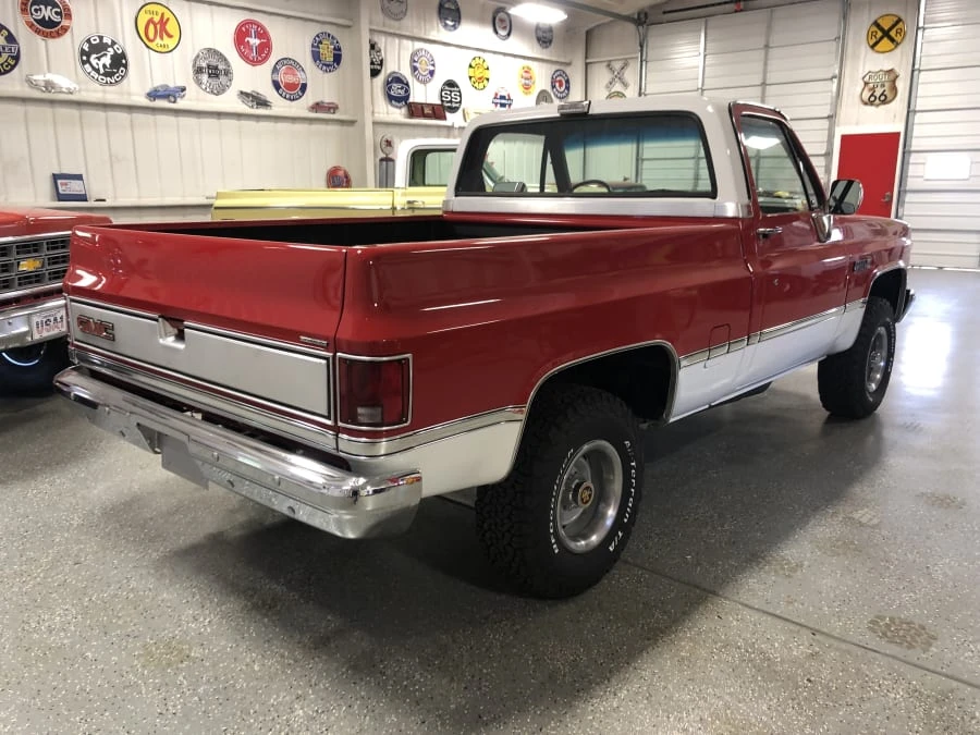 1987 GMC C/K 3rd Gen - Image 3 of 25