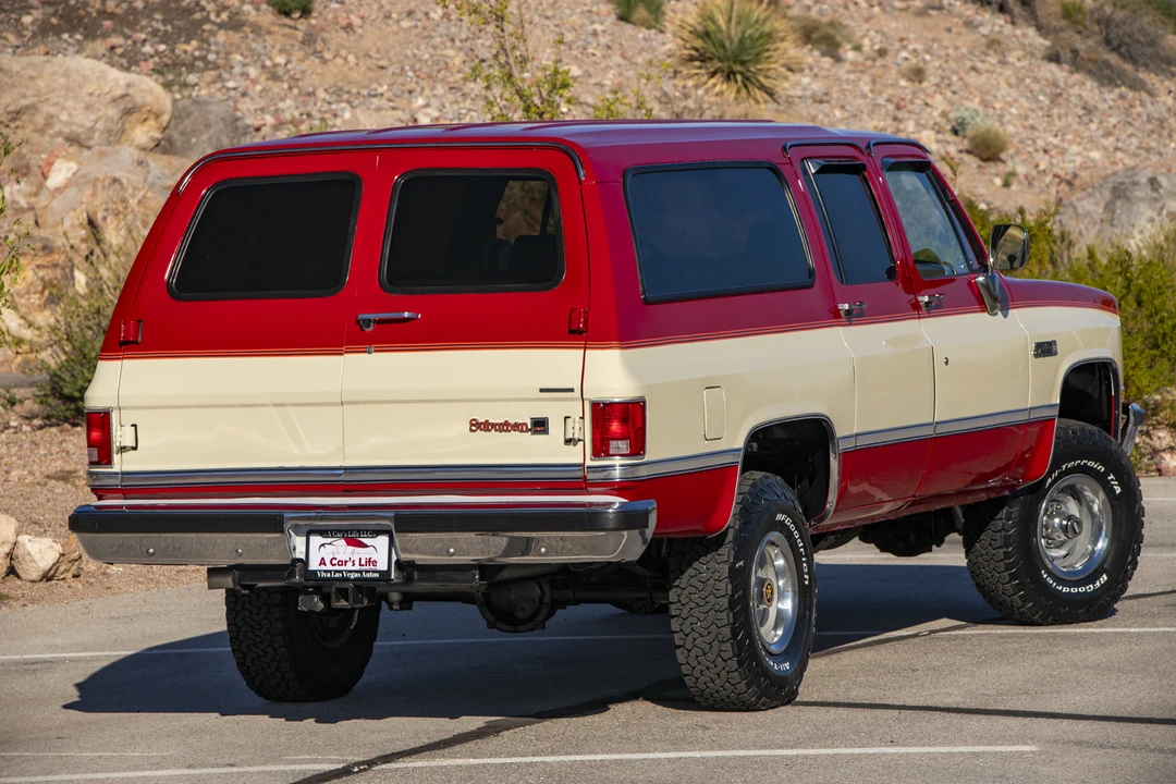 1987 GMC Suburban 7th Gen - Image 31 of 31