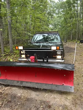 1987 GMC V2500 Suburban V25 Conventional