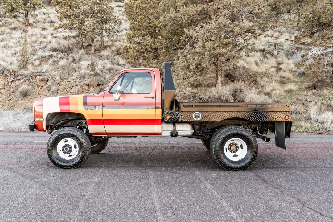 1987 GMC C/K 3rd Gen - Image 3 of 31