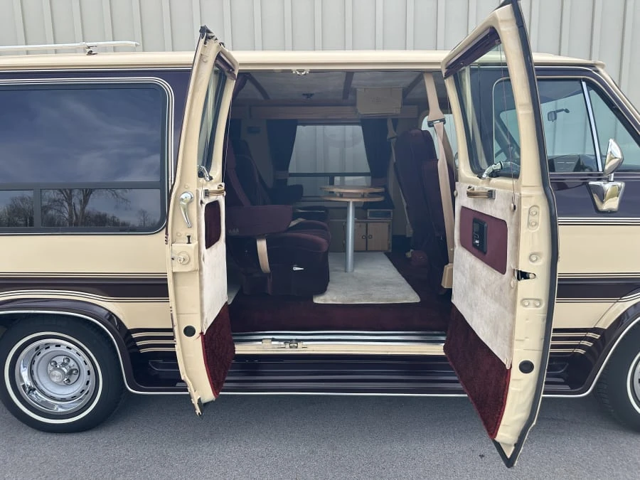 1987 GMC G-series Van - Image 25 of 29