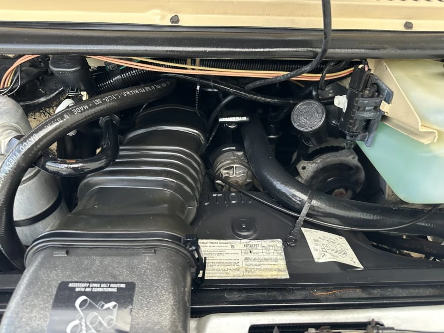 1987 GMC G-series Van - Image 26 of 29