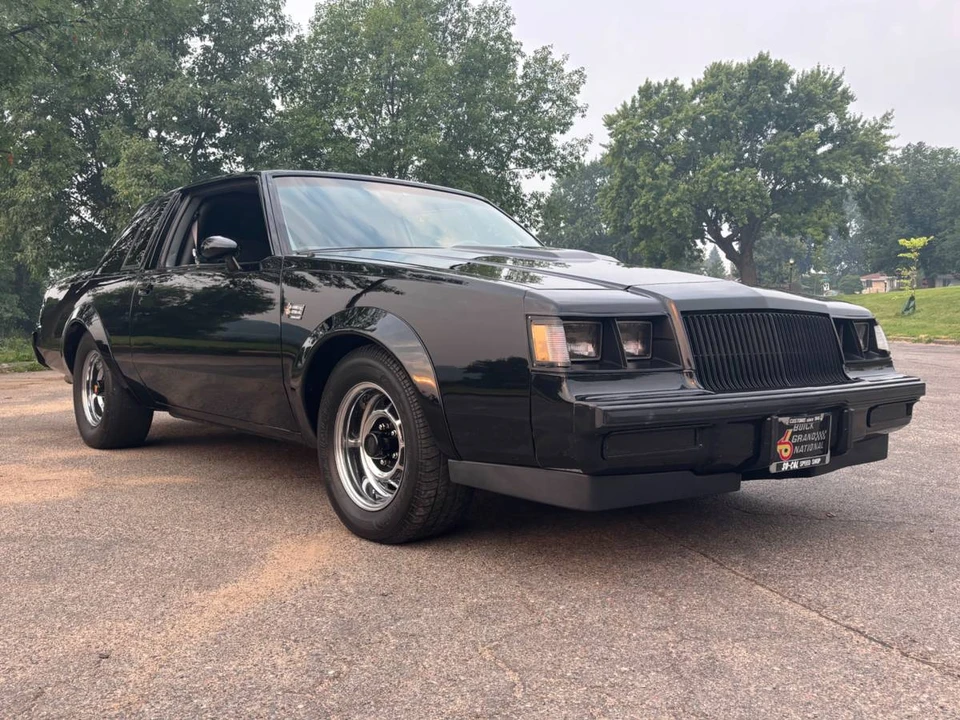 1987 Buick Grand National - Image 18 of 18