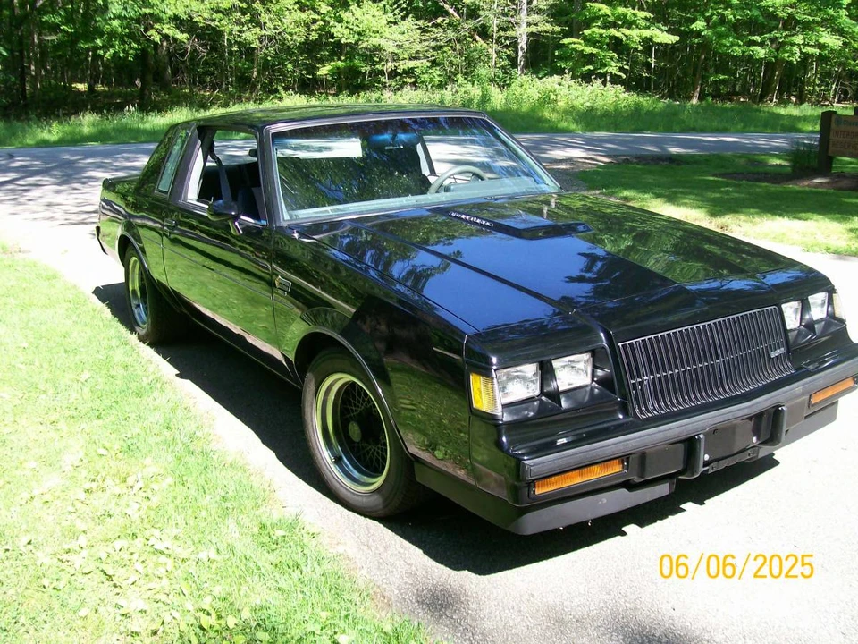 1987 Buick Grand National - Image 2 of 11