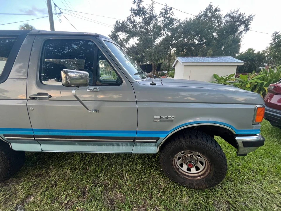 1987 Ford Bronco 4th Gen - Image 18 of 21