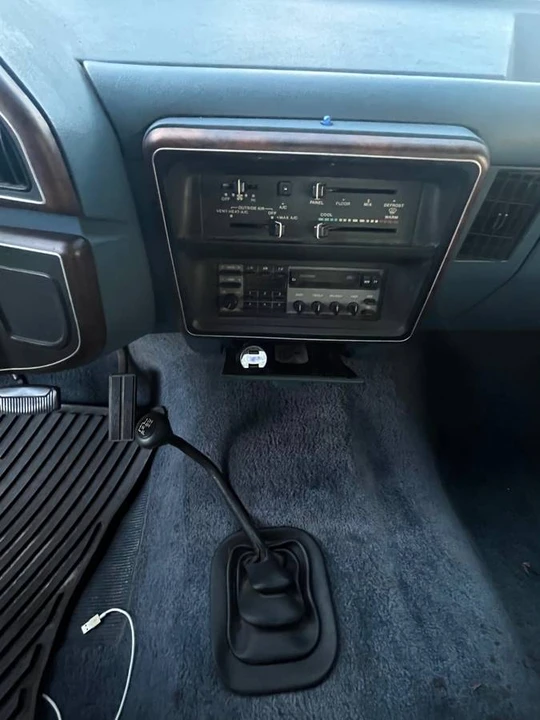 1987 Ford Bronco 4th Gen - Image 11 of 21