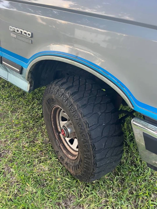 1987 Ford Bronco 4th Gen - Image 4 of 21