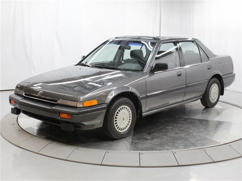 1987 Honda Accord 3rd Gen - Image 2 of 7