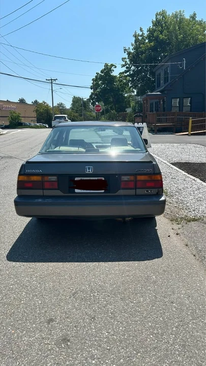 1987 Honda Accord 3rd Gen - Image 4 of 8