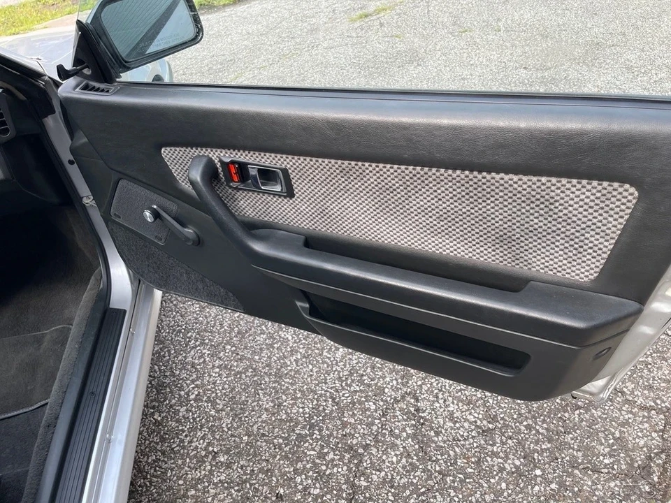1987 Honda CR-X 1st Gen - Image 18 of 21