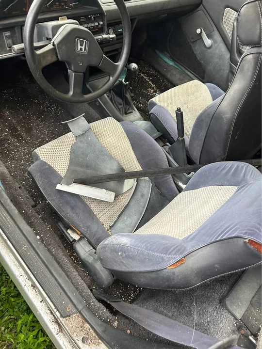 1987 Honda CR-X 1st Gen - Image 9 of 10