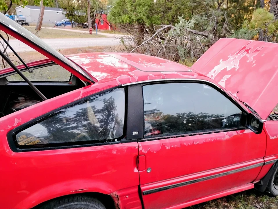 1987 Honda CR-X 2nd Gen - Image 2 of 3