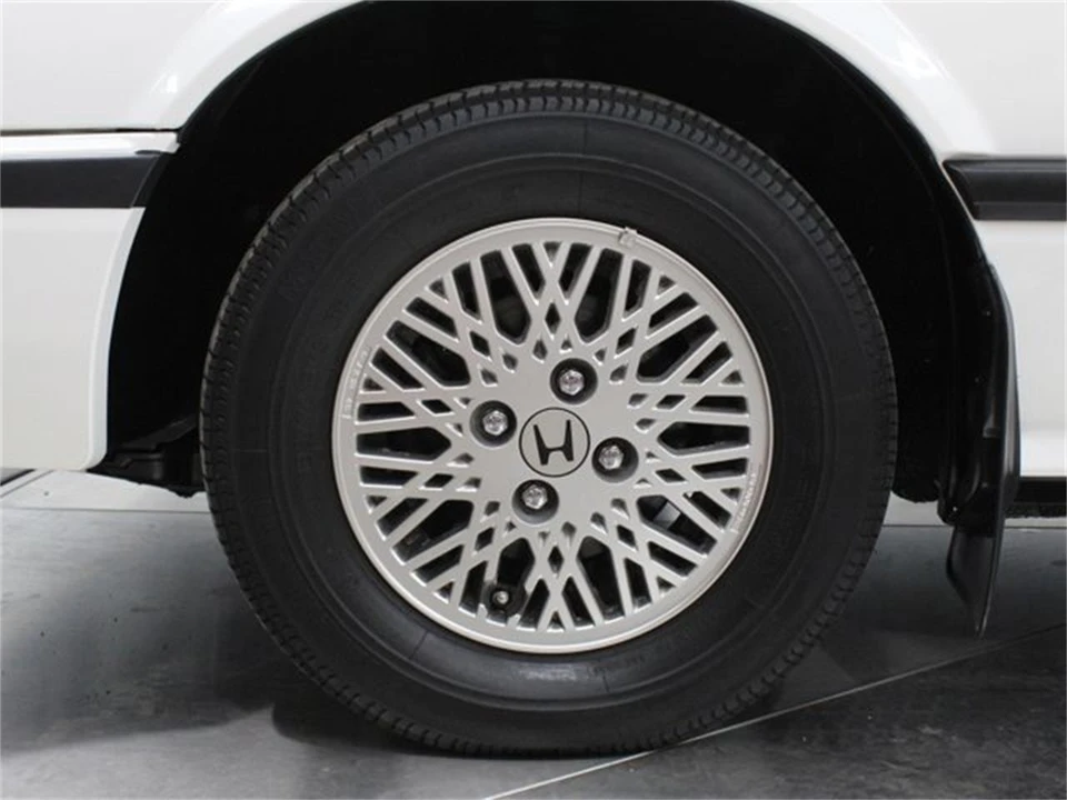 1987 Honda Prelude 2nd Gen - Image 28 of 31