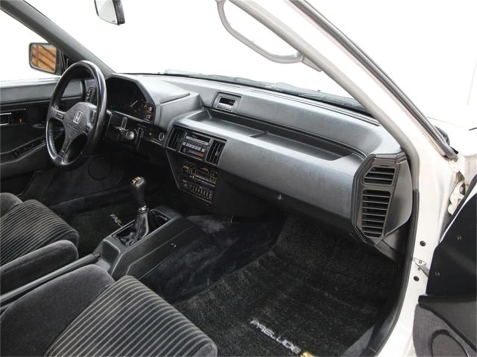 1987 Honda Prelude 2nd Gen - Image 14 of 31
