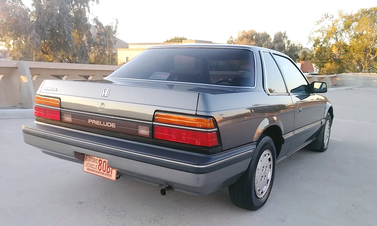 1987 Honda Prelude 2nd Gen - Image 12 of 31