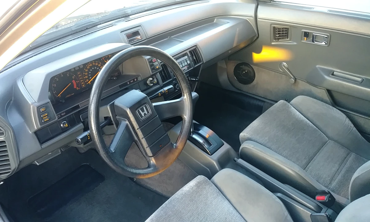1987 Honda Prelude 2nd Gen - Image 27 of 31