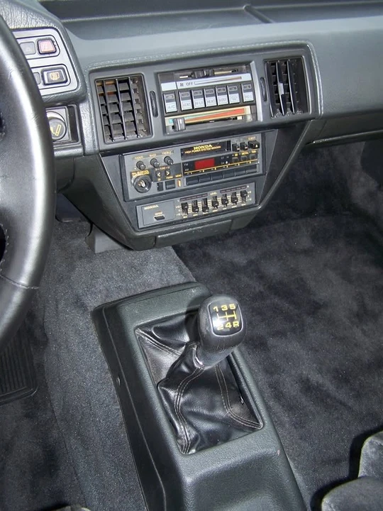 1987 Honda Prelude 2nd Gen - Image 10 of 20