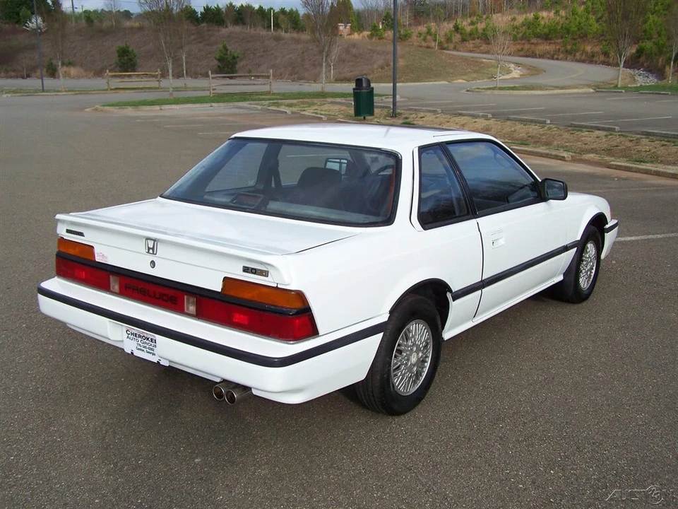 1987 Honda Prelude 3rd Gen - Image 2 of 12