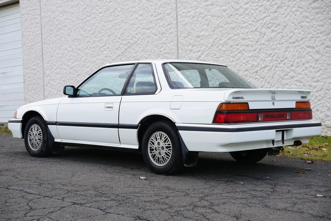 1987 Honda Prelude 2nd Gen - Image 7 of 31