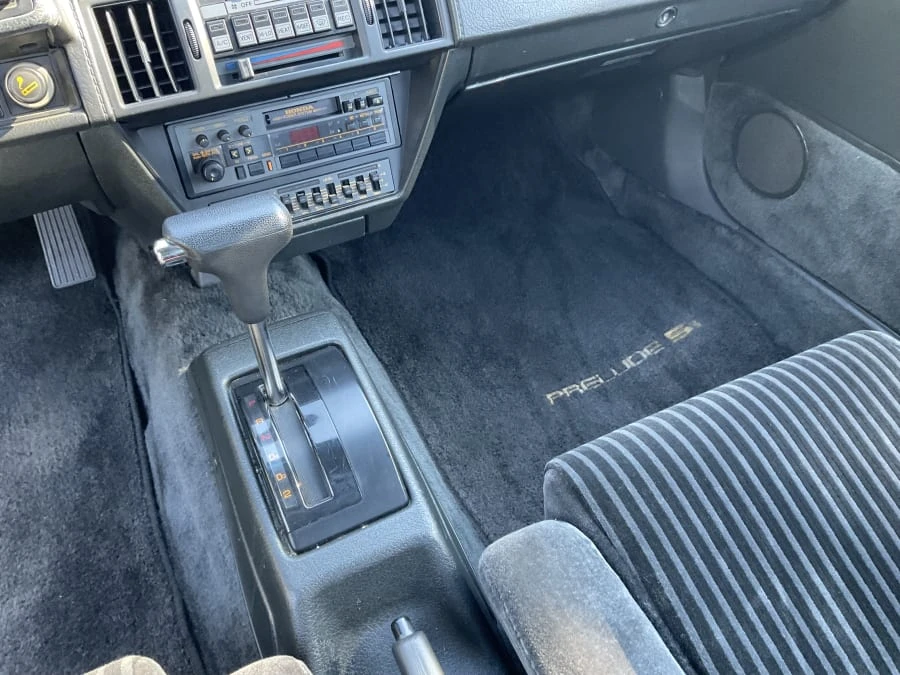 1987 Honda Prelude 2nd Gen - Image 29 of 31