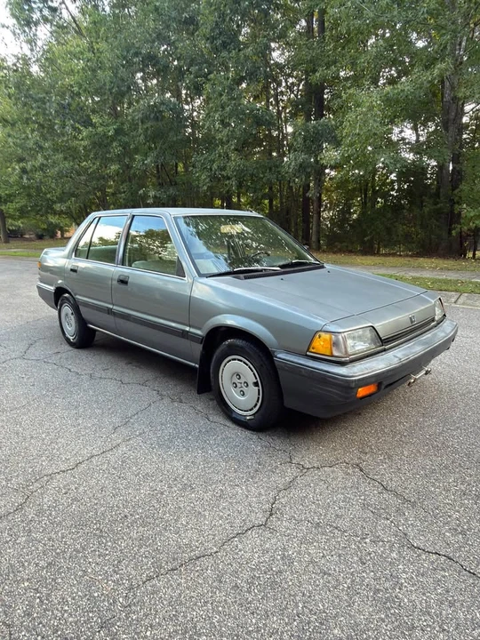 1987 Honda Civic 3rd Gen - Image 2 of 13
