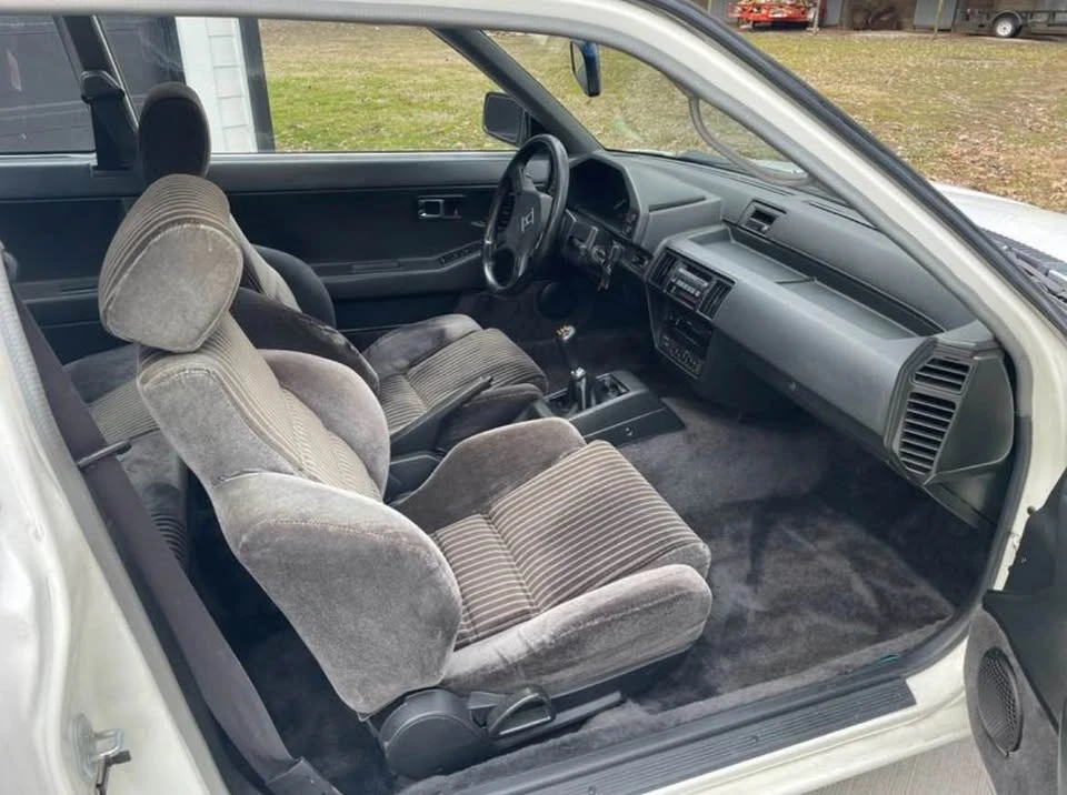 1987 Honda Prelude 2nd Gen - Image 15 of 17