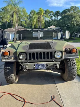 1987 Hummer M-1097R1