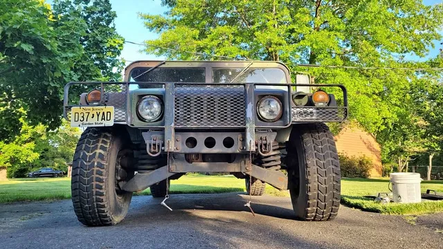 1987 Hummer M998 Base