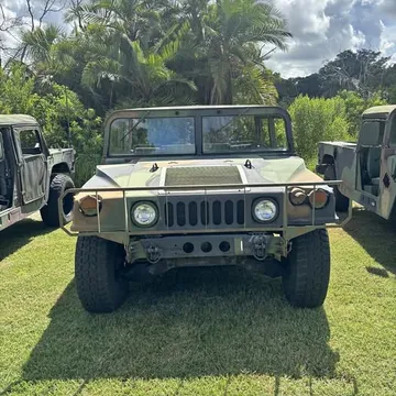 1987 Hummer M998 AM General