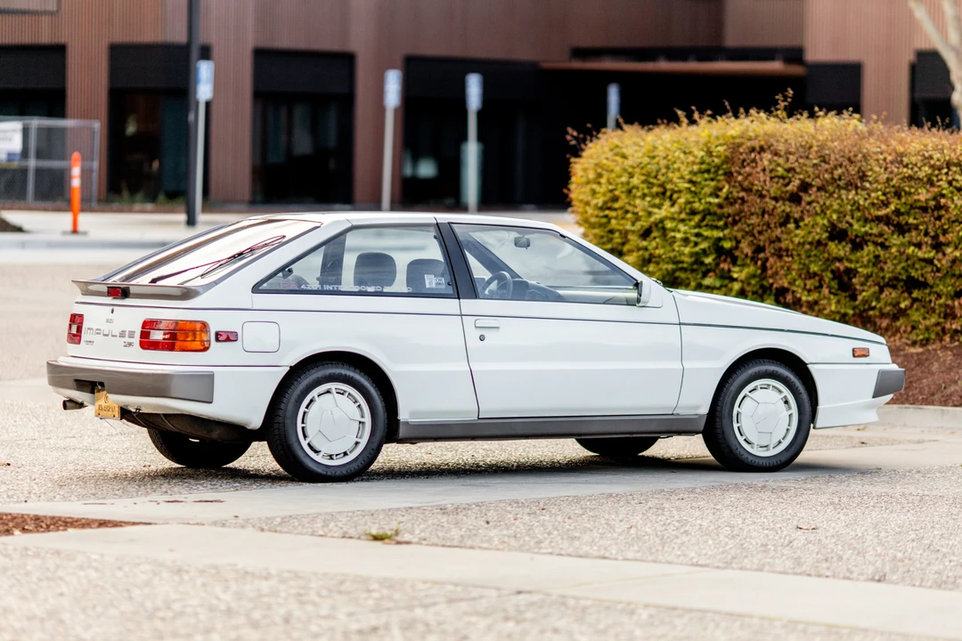 1987 Isuzu Impulse - Image 5 of 31