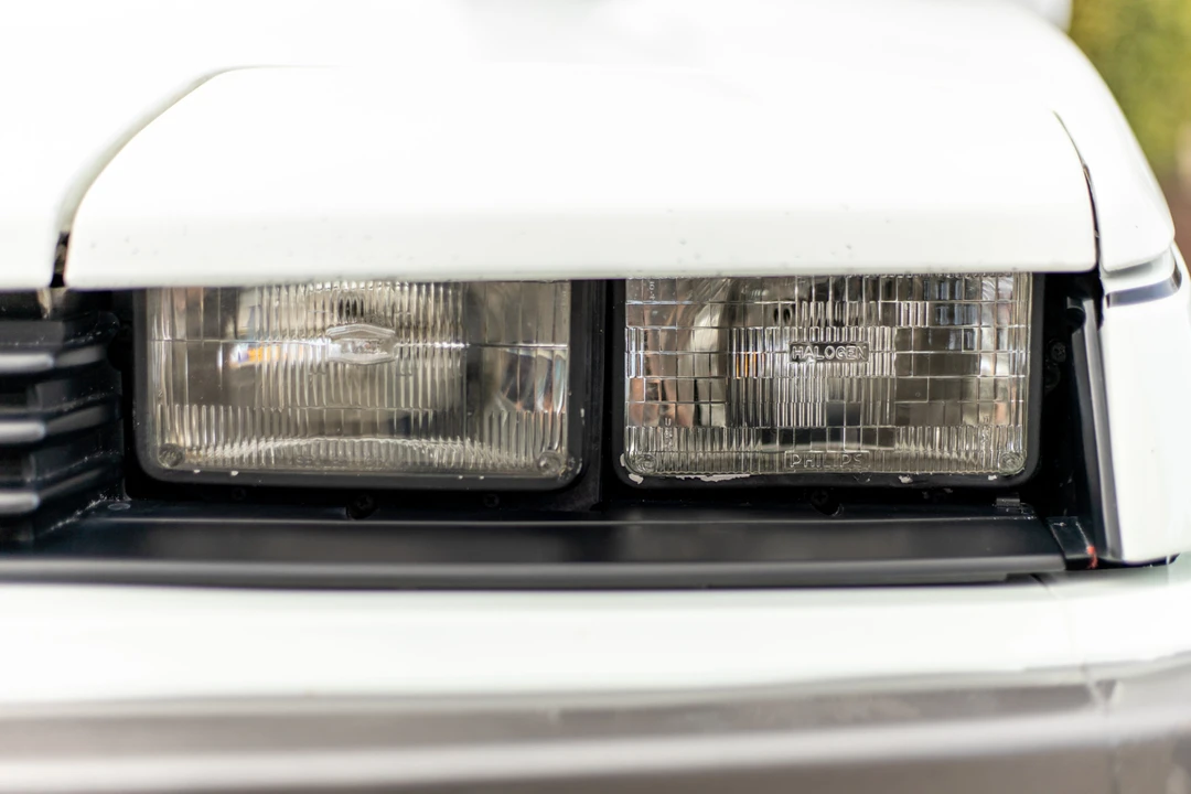 1987 Isuzu Impulse - Image 11 of 31