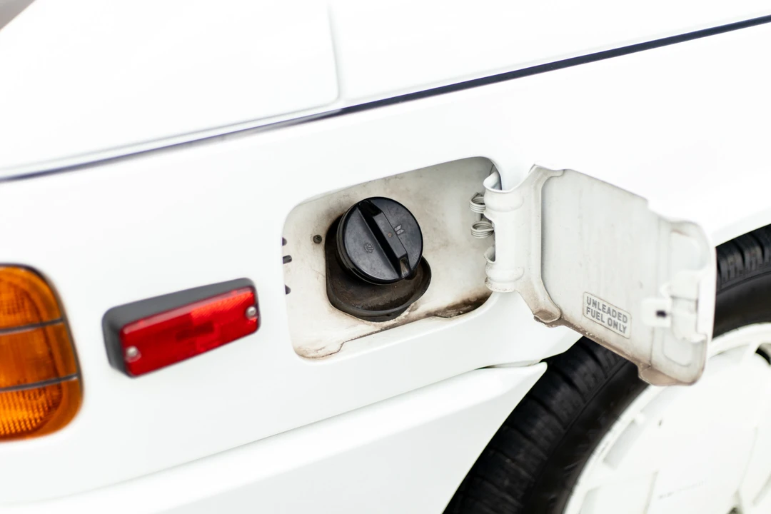 1987 Isuzu Impulse - Image 27 of 31