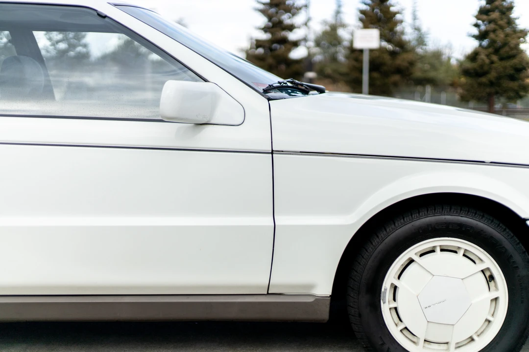 1987 Isuzu Impulse - Image 28 of 31