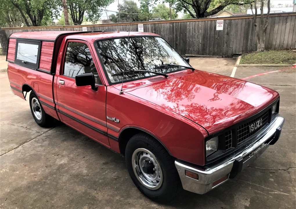 1987 Isuzu - Image 2 of 31