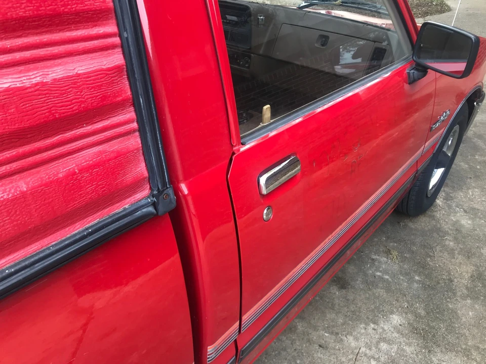 1987 Isuzu - Image 13 of 31