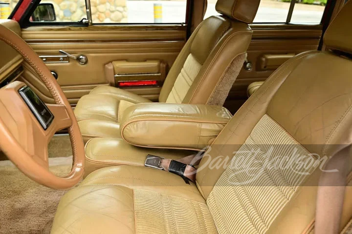 1987 Jeep SJ Grand Wagoneer - Image 3 of 17