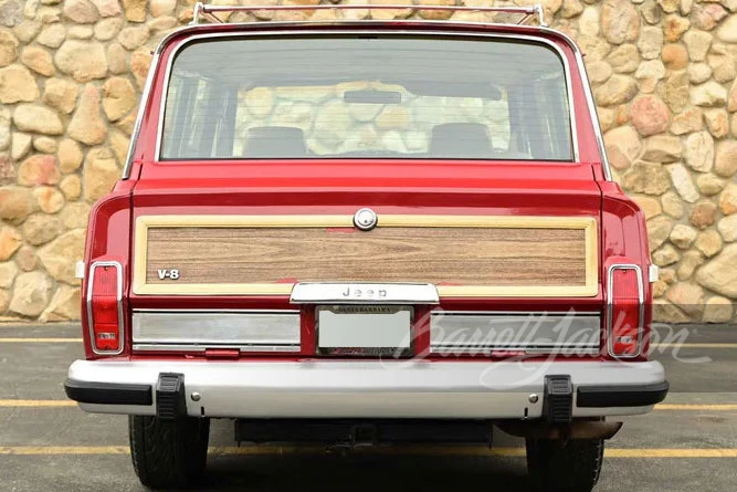 1987 Jeep SJ Grand Wagoneer - Image 9 of 17